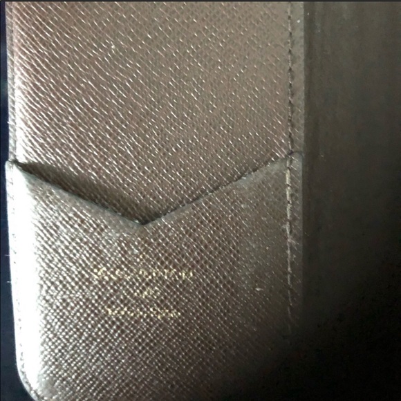 Louis Vuitton.iPhone case!5 1/2 x 2 1/2” EXL. COND - Picture 4 of 4